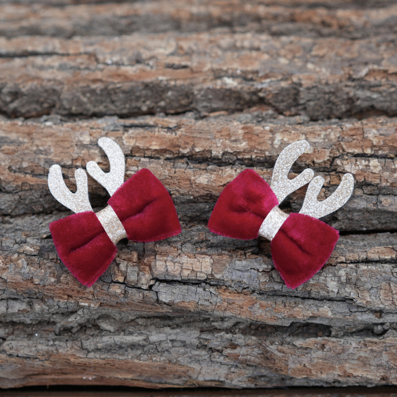 Barrettes en velours spécial noël